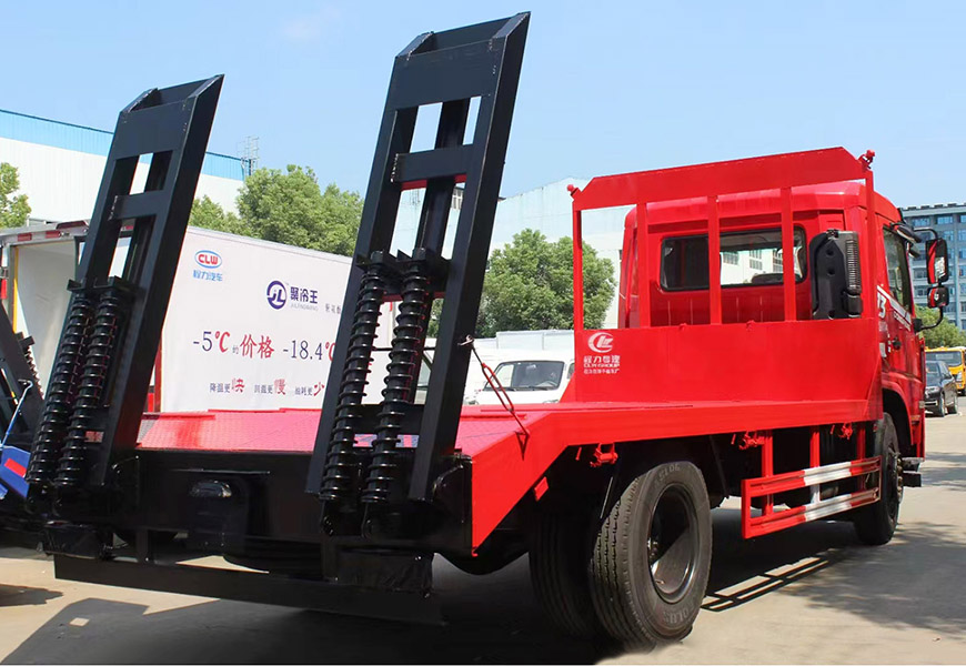 東風(fēng)暢行D3單橋平板運(yùn)輸車